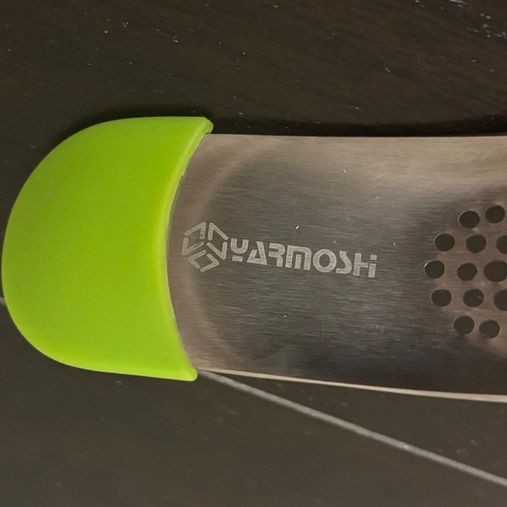 Yarmosh | Garlic Press Rocker Mincer | Stainless‎ Steel | Silicone Grips 7.5